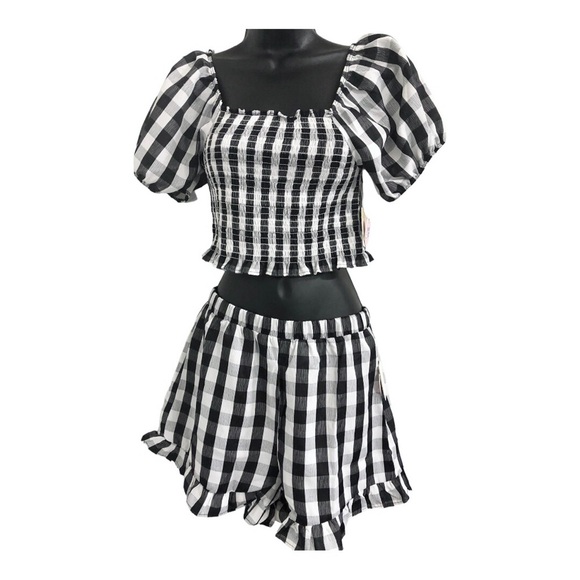 2pc black white checkered gingham ruffle hem smocked top printed shorts set - Picture 8 of 12